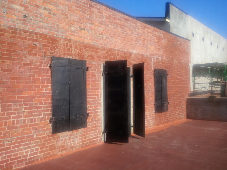 7533-7539 Monterey St, Gilroy, CA for lease - Building Photo - Image 3 of 5