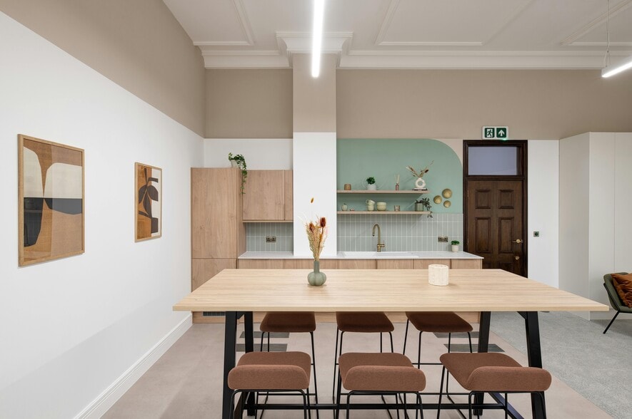 4 Millbank, London for lease - Building Photo - Image 3 of 9