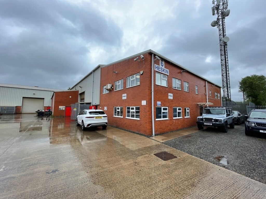 Centurion Ct, Leyland for lease Primary Photo- Image 1 of 2