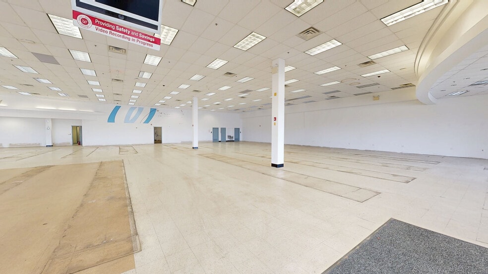 6305 Middlesex Mall, South Plainfield, NJ à louer - Numérisation 3D de Matterport - Image 3 de 10