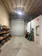 932 NE 24th Ln, Cape Coral, FL for lease Interior Photo- Image 1 of 5