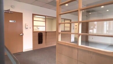 17175 SW Tualatin Valley Hwy, Beaverton, OR for lease - Commercial Listing Video 