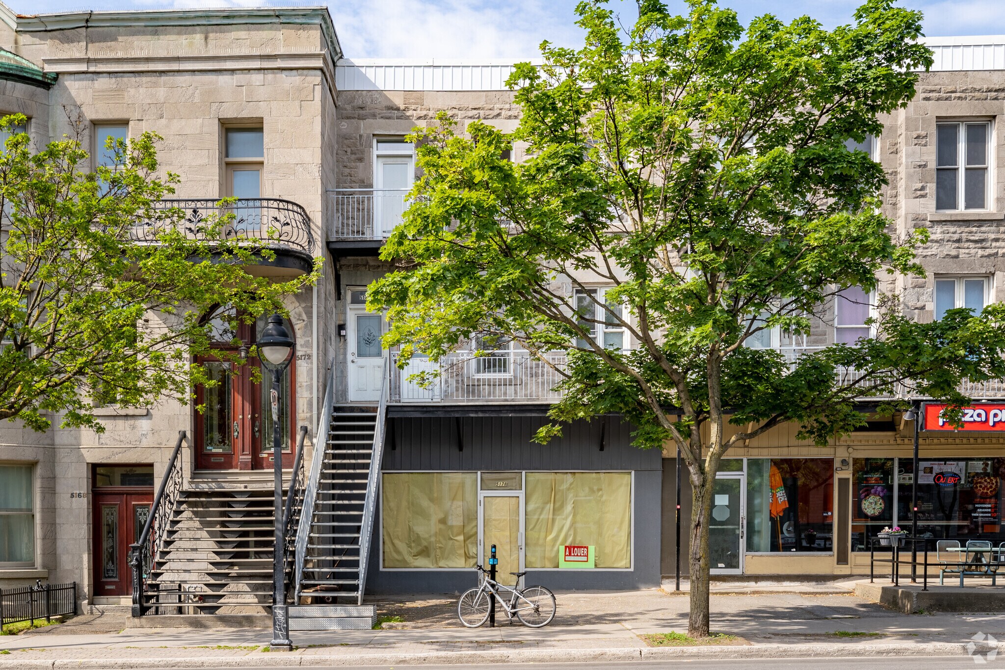 5178 Av du Parc, Montréal, QC à vendre Photo du bâtiment- Image 1 de 1