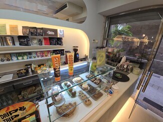 Plus de détails pour Commerce de détail à louer