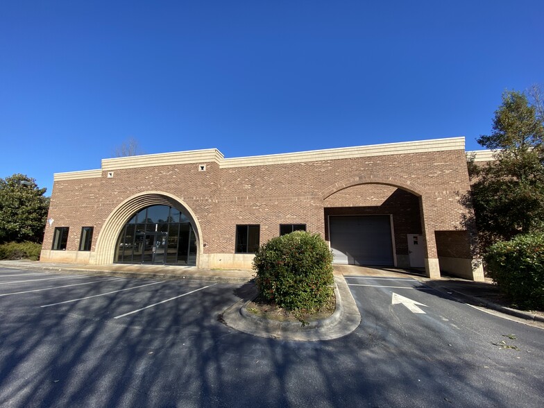 5400 Capital Blvd, Raleigh, NC for sale - Building Photo - Image 1 of 1