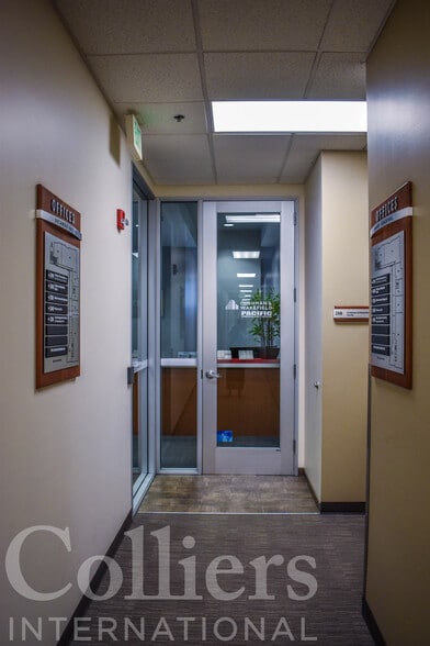 398 S 9th St, Boise, ID for sale - Interior Photo - Image 2 of 10