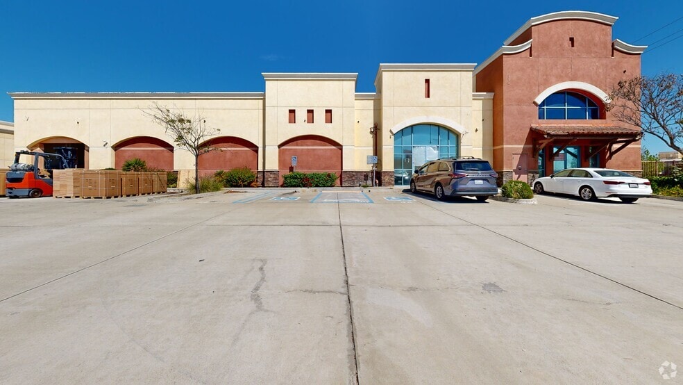 4441 Baldwin Ave, El Monte, CA for lease - Matterport 3D Scan - Image 2 of 9