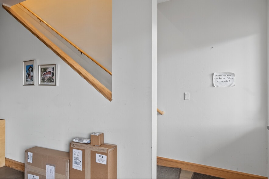 653 N Cora St, Ridgway, CO for lease - Building Photo - Image 3 of 7