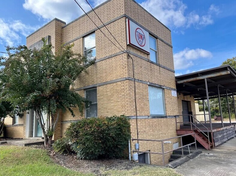 1054 Industrial Ave, Danville, VA à vendre - Photo du bâtiment - Image 2 de 23