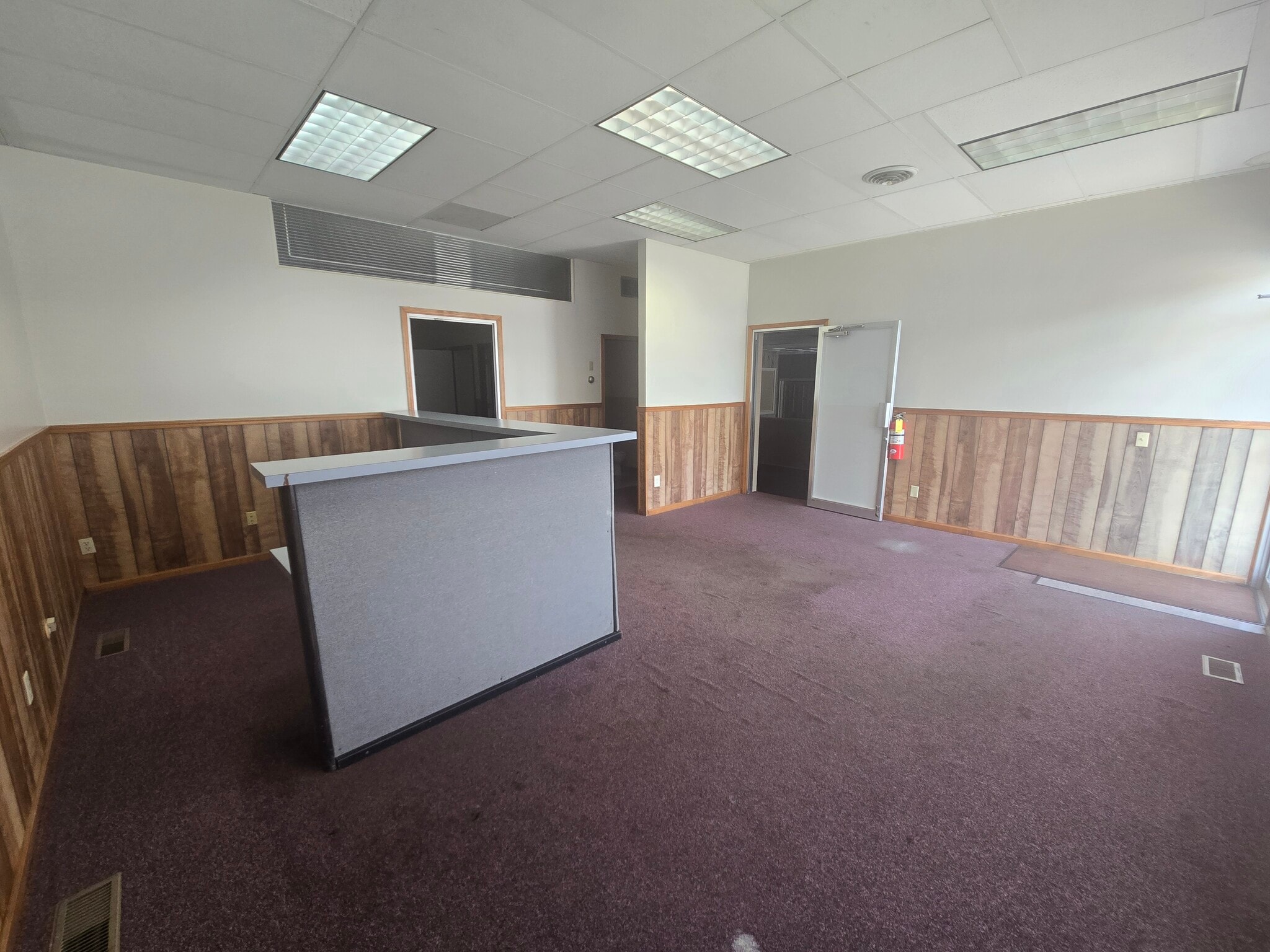 5210-5214 N Dixie Dr, Dayton, OH for lease Interior Photo- Image 1 of 6