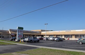 Plus de détails pour 5901 Us Highway 19, New Port Richey, FL - Plusieurs types d'espaces à louer