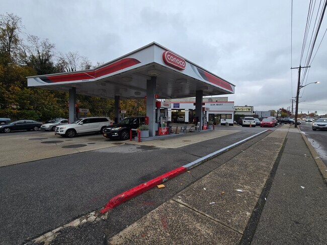 More details for 475 Walt Whitman Rd, Melville, NY - Retail for Sale