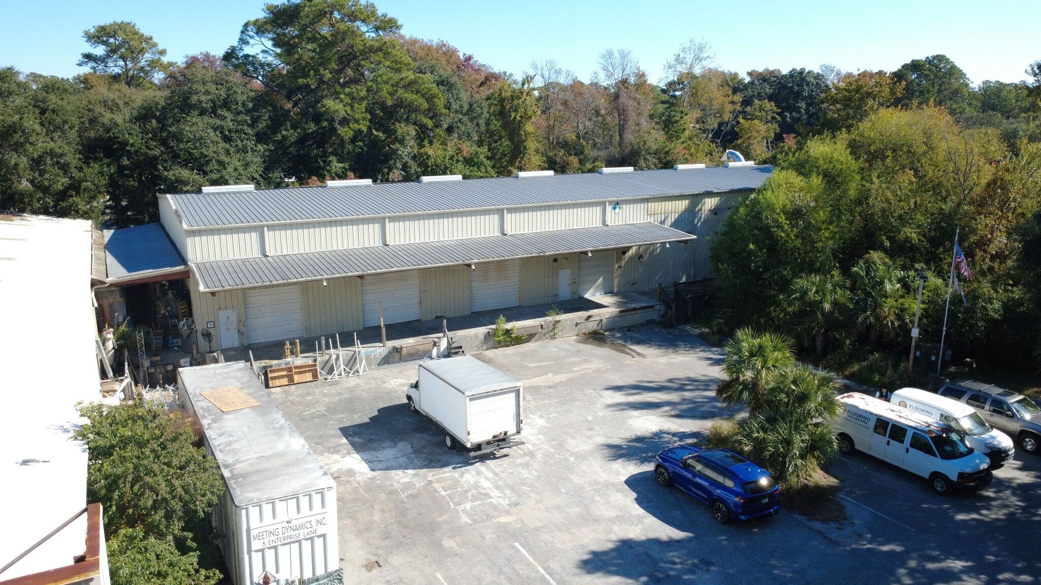 5 Enterprise Ln, Hilton Head Island, SC for lease Primary Photo- Image 1 of 14