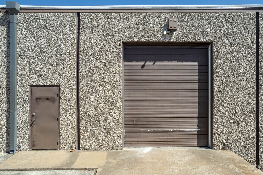 716-722 Lingco Dr, Richardson, TX à louer - Photo du bâtiment - Image 2 de 5