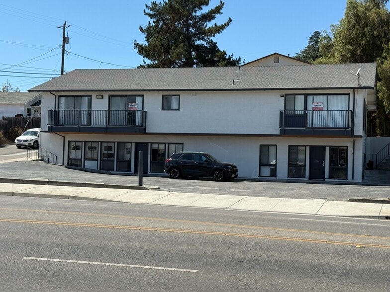 210 San Benito St, Hollister, CA for lease - Building Photo - Image 2 of 5