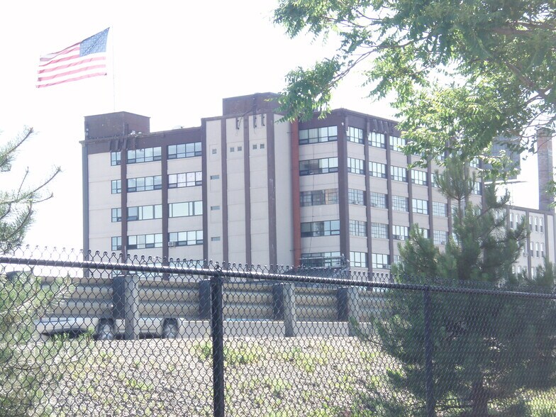 119-129 Braintree St, Allston, MA à louer - Photo principale - Image 1 de 5