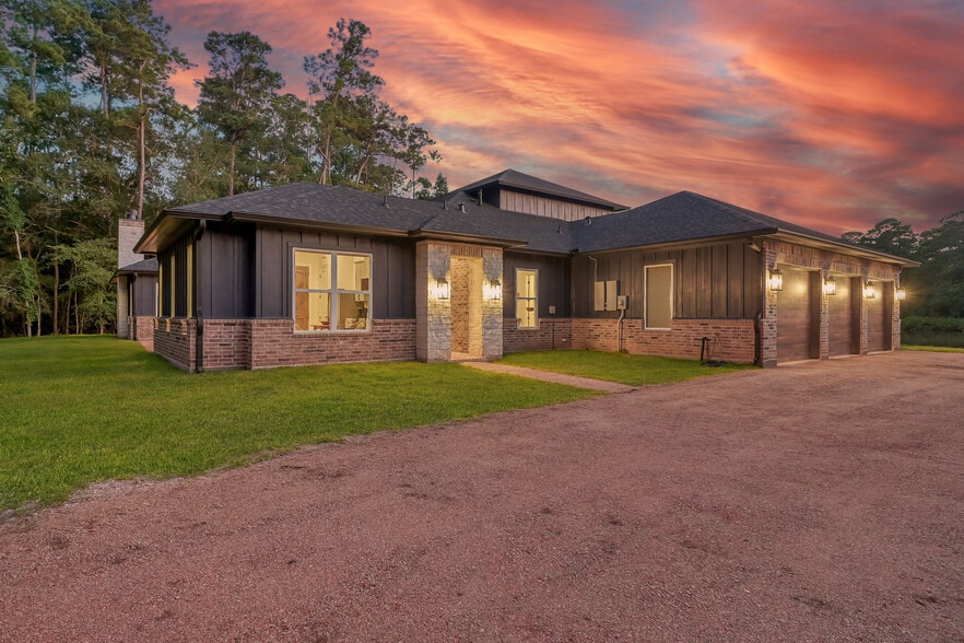 15937 Stagecoach Rd, Stagecoach, TX for sale - Building Photo - Image 3 of 61