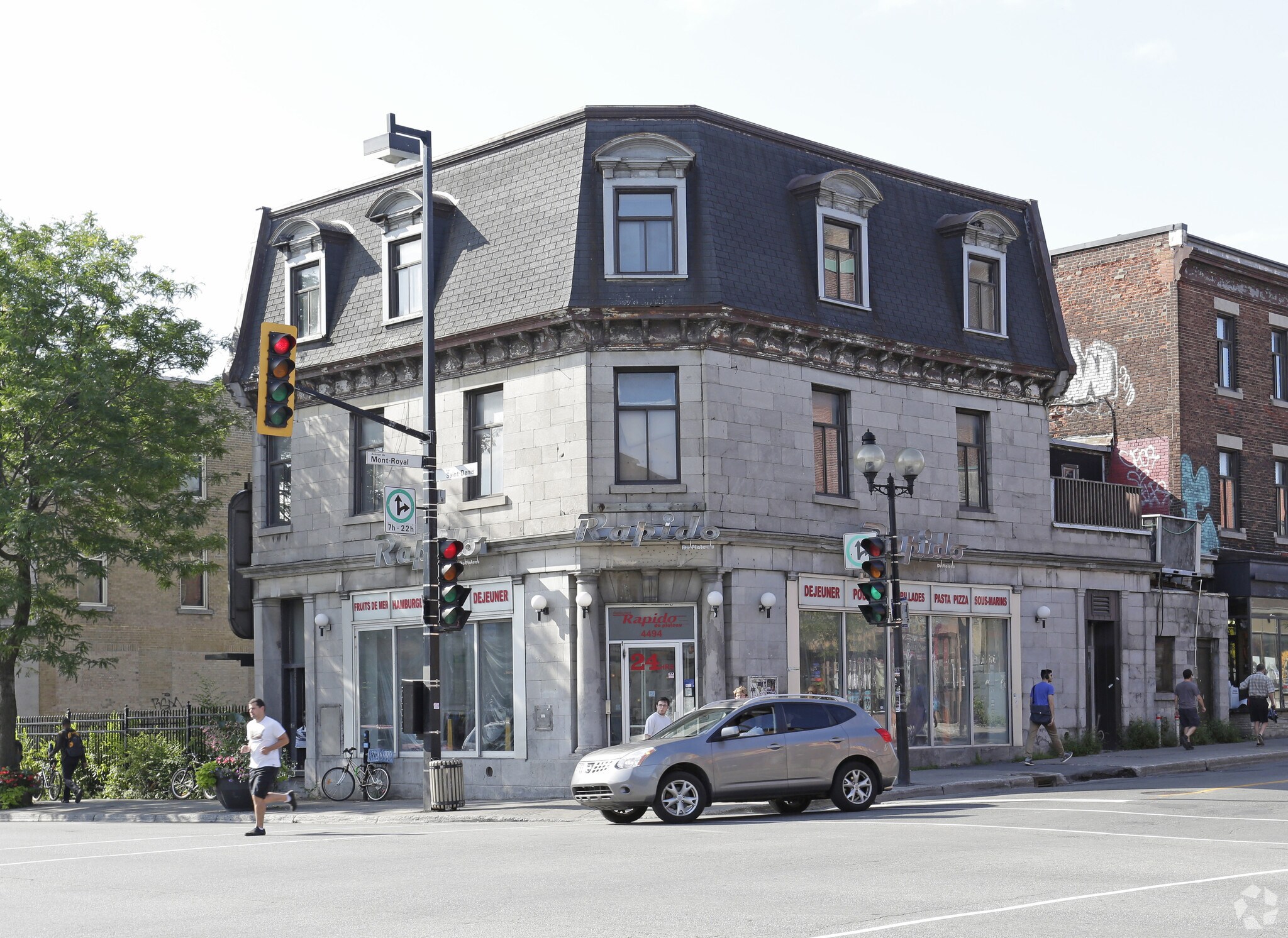 4490-4494 Rue Saint-Denis, Montréal, QC à vendre Photo principale- Image 1 de 1