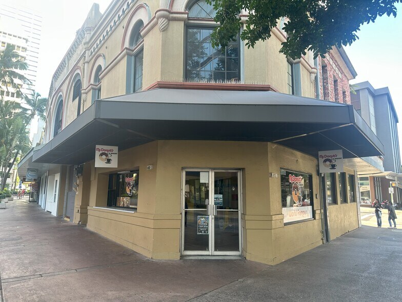 1100-1110 Bishop St, Honolulu, HI à louer - Photo du bâtiment - Image 3 de 5