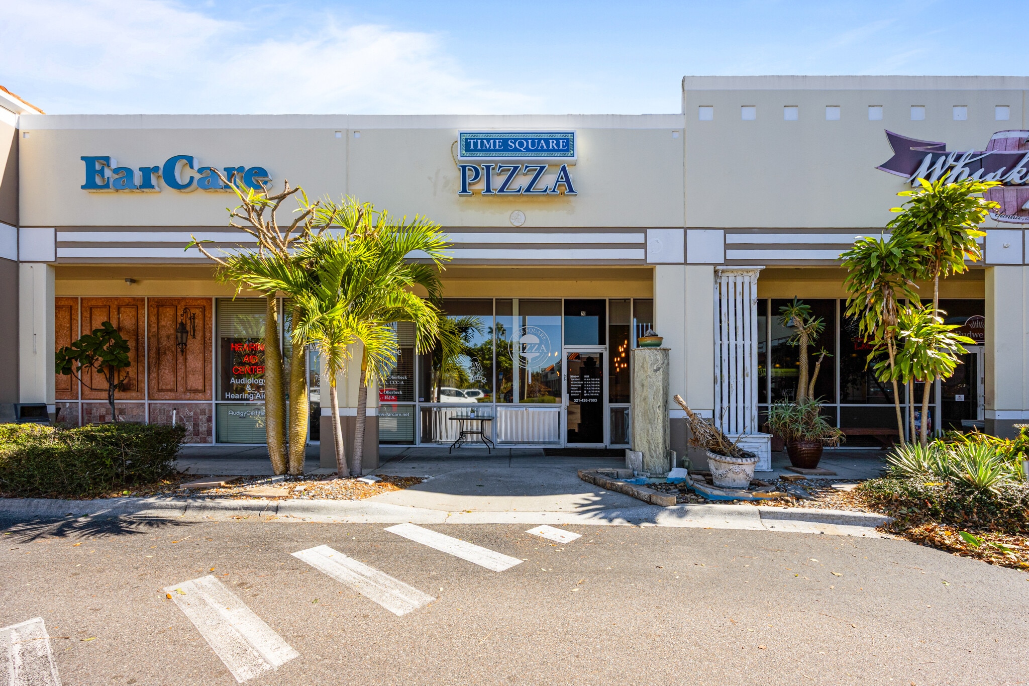 7777 N Wickham Rd, Melbourne, FL à louer Photo du bâtiment- Image 1 de 28