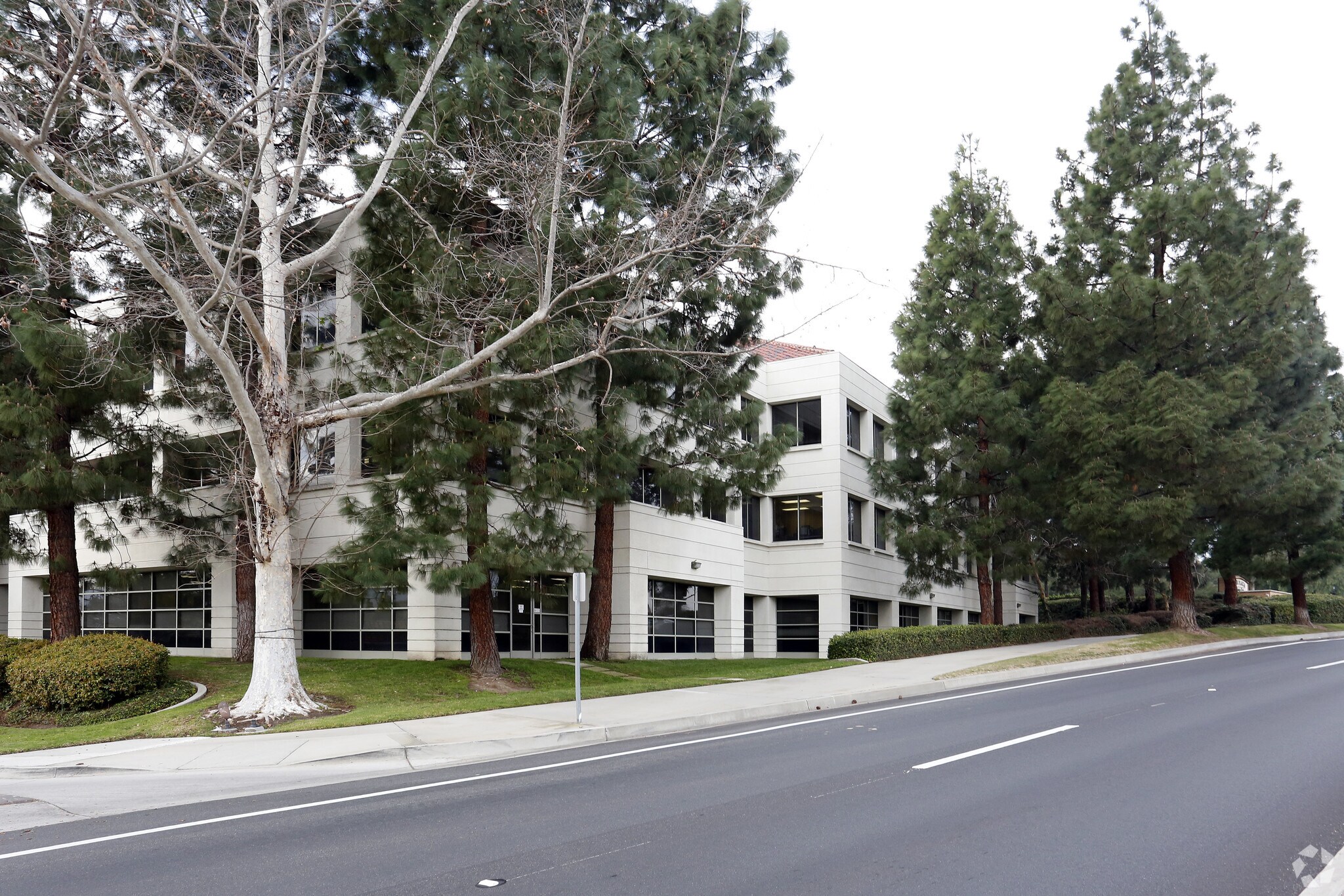 4880 Santa Rosa Rd, Camarillo, CA for sale Primary Photo- Image 1 of 1