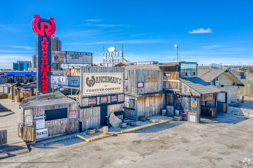 9615 Macleod Trl SW, Calgary, AB for sale - Building Photo - Image 1 of 1