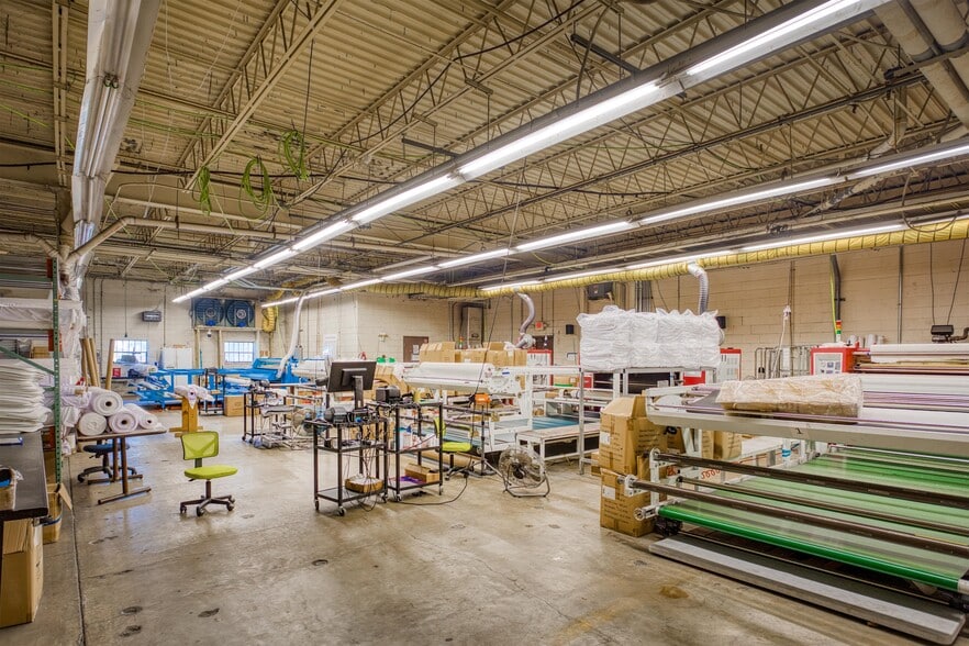 1800 University Pky, Sarasota, FL à vendre - Photo du bâtiment - Image 2 de 26