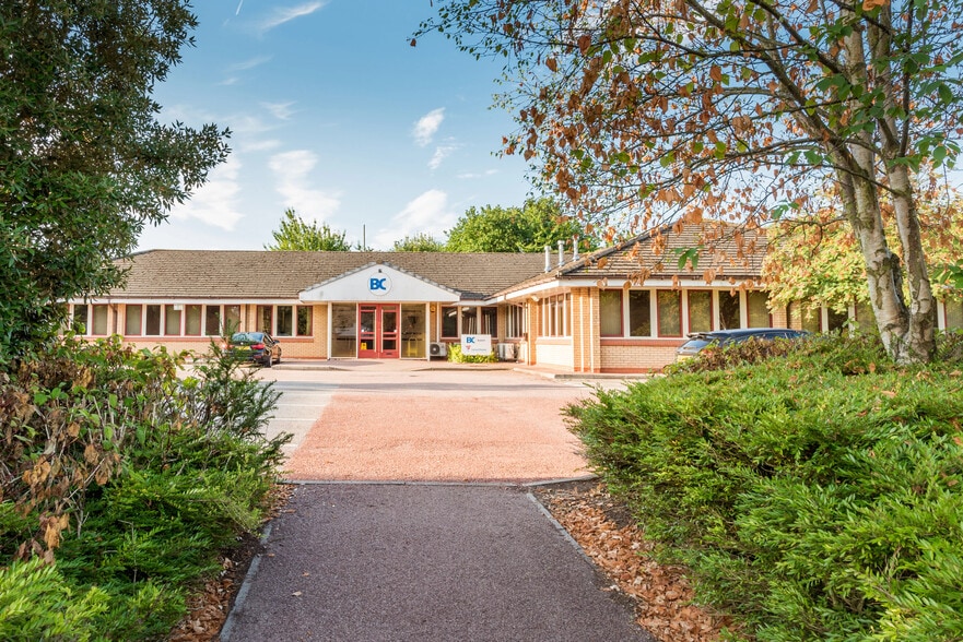 Hampton Ct, Runcorn for lease - Building Photo - Image 3 of 5