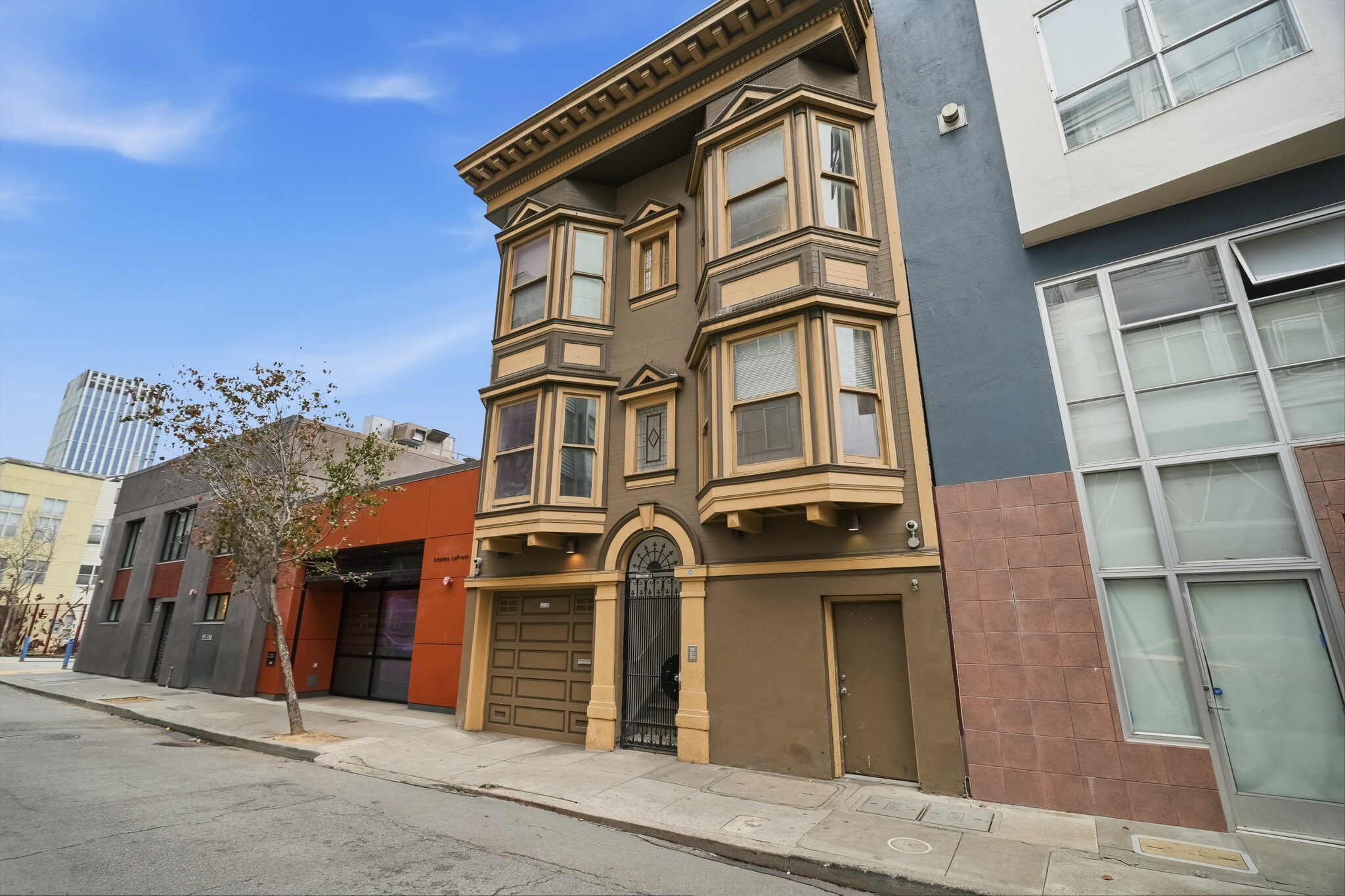 561 Minna St, San Francisco, CA for sale Primary Photo- Image 1 of 54