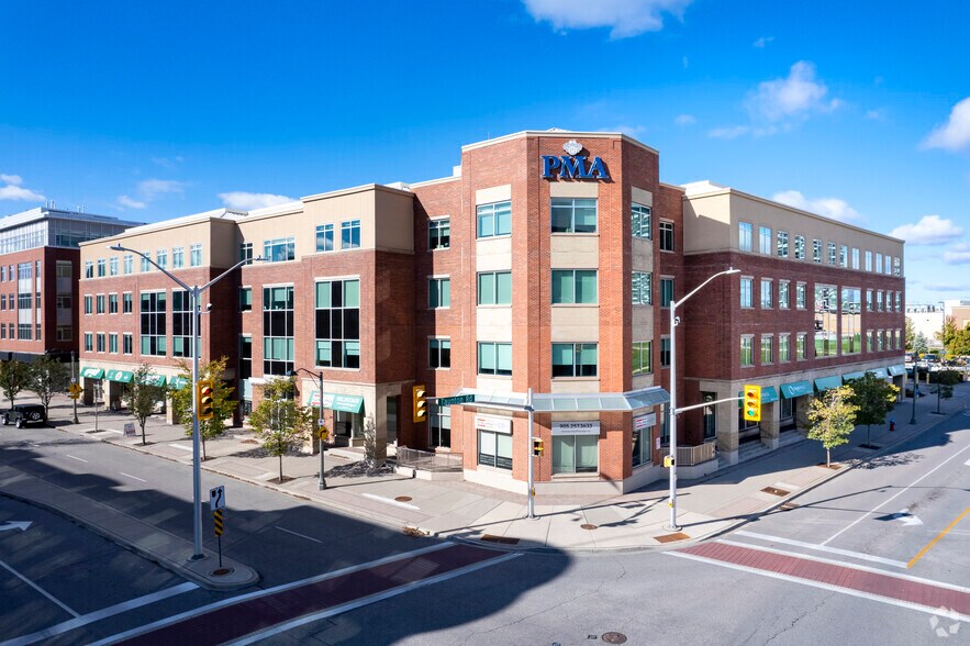 231 Oak Park Blvd, Oakville, ON for lease - Primary Photo - Image 1 of 17