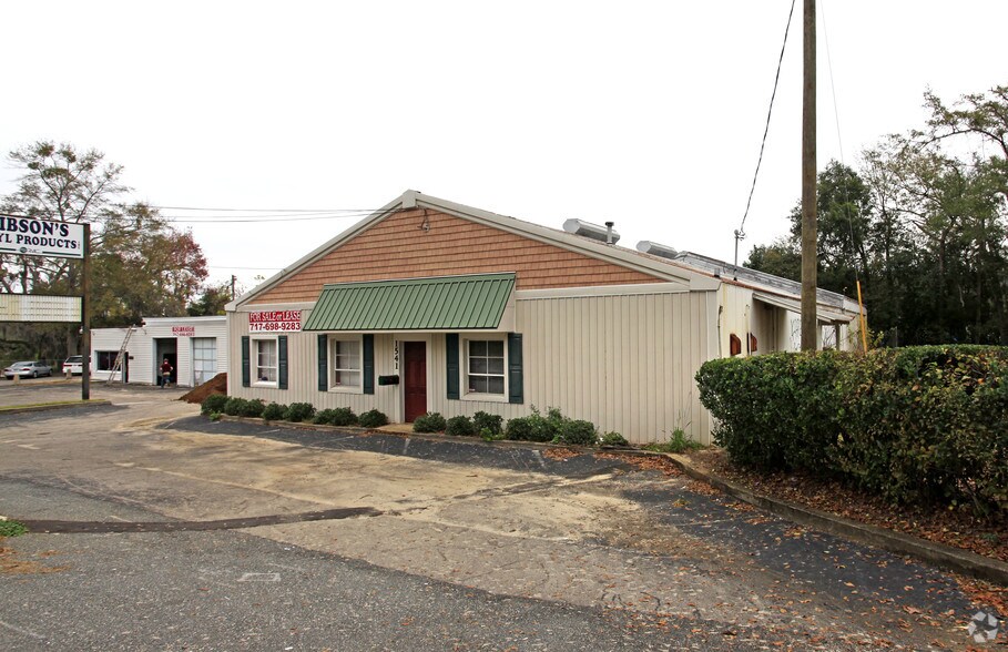 1541 S Adams St, Tallahassee, FL à vendre - Photo du bâtiment - Image 2 de 2