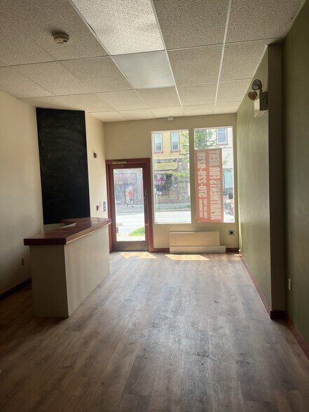 637 Main St, Honesdale, PA à louer - Photo du bâtiment - Image 2 de 7