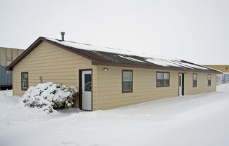 Plus de détails pour 630 3rd St NW, Wells, MN - Coworking à louer