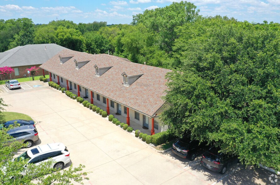 5309 Village Creek Dr, Plano, TX à louer - Photo du bâtiment - Image 2 de 13