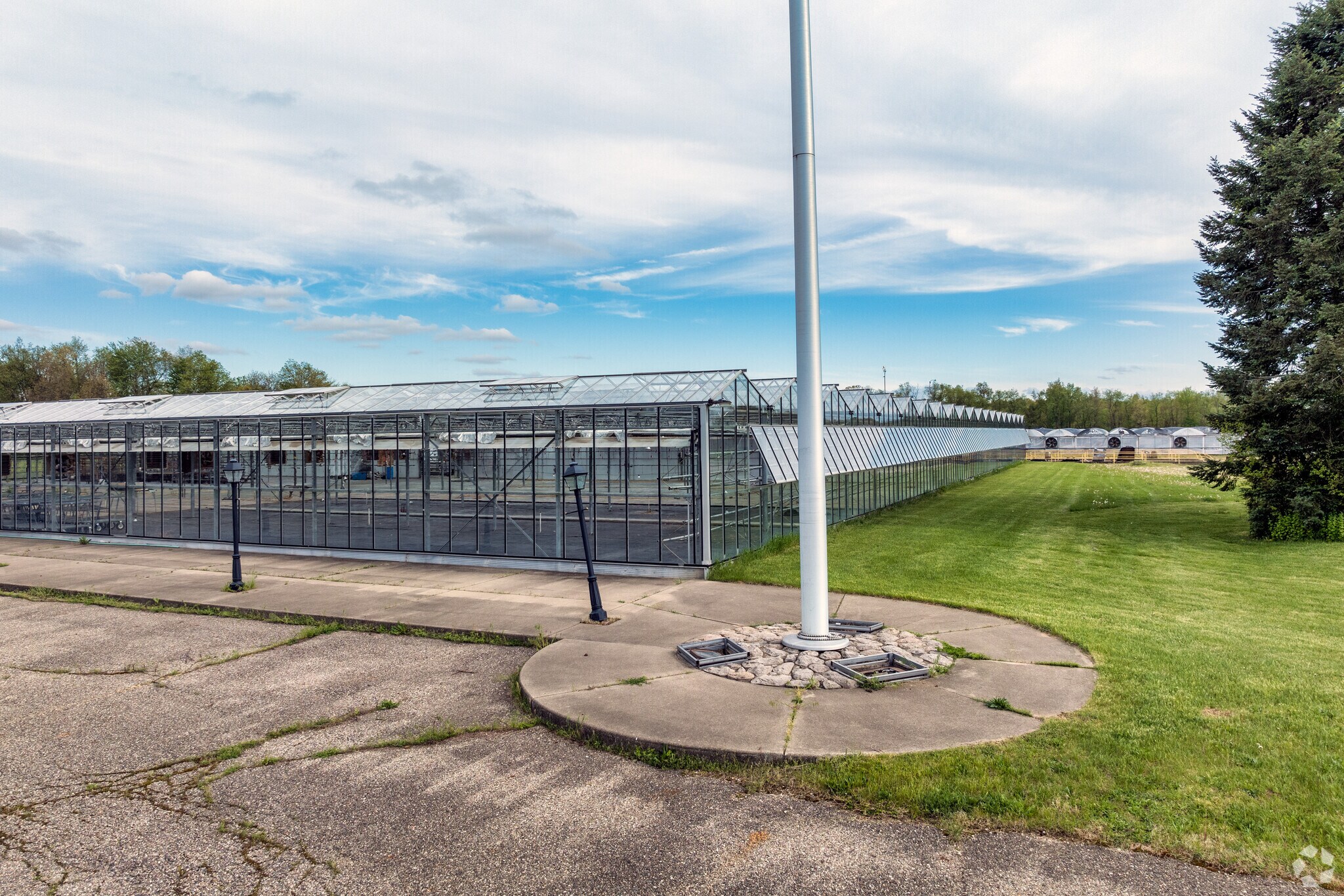 8778 E H Ave, Kalamazoo, MI for sale Building Photo- Image 1 of 12