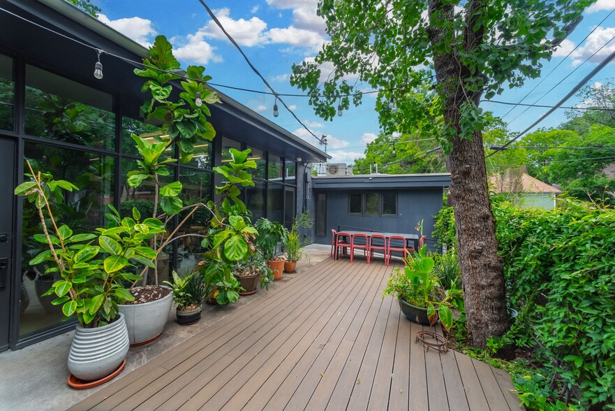 1705 Nueces St, Austin, TX à vendre - Photo du bâtiment - Image 3 de 6