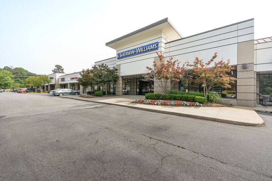 12911 Cantrell Rd, Little Rock, AR for lease - Building Photo - Image 1 of 4