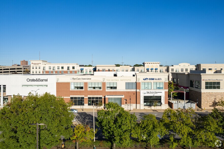 1-22 The Boulevard, Saint Louis, MO à louer - Photo du bâtiment - Image 2 de 4