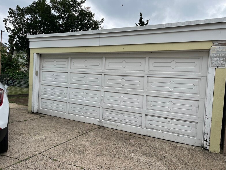 142 S Main St, Hackensack, NJ à vendre - Photo du bâtiment - Image 3 de 11