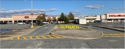 830-834 Halstead Blvd, Elizabeth City, NC for lease Building Photo- Image 2 of 3