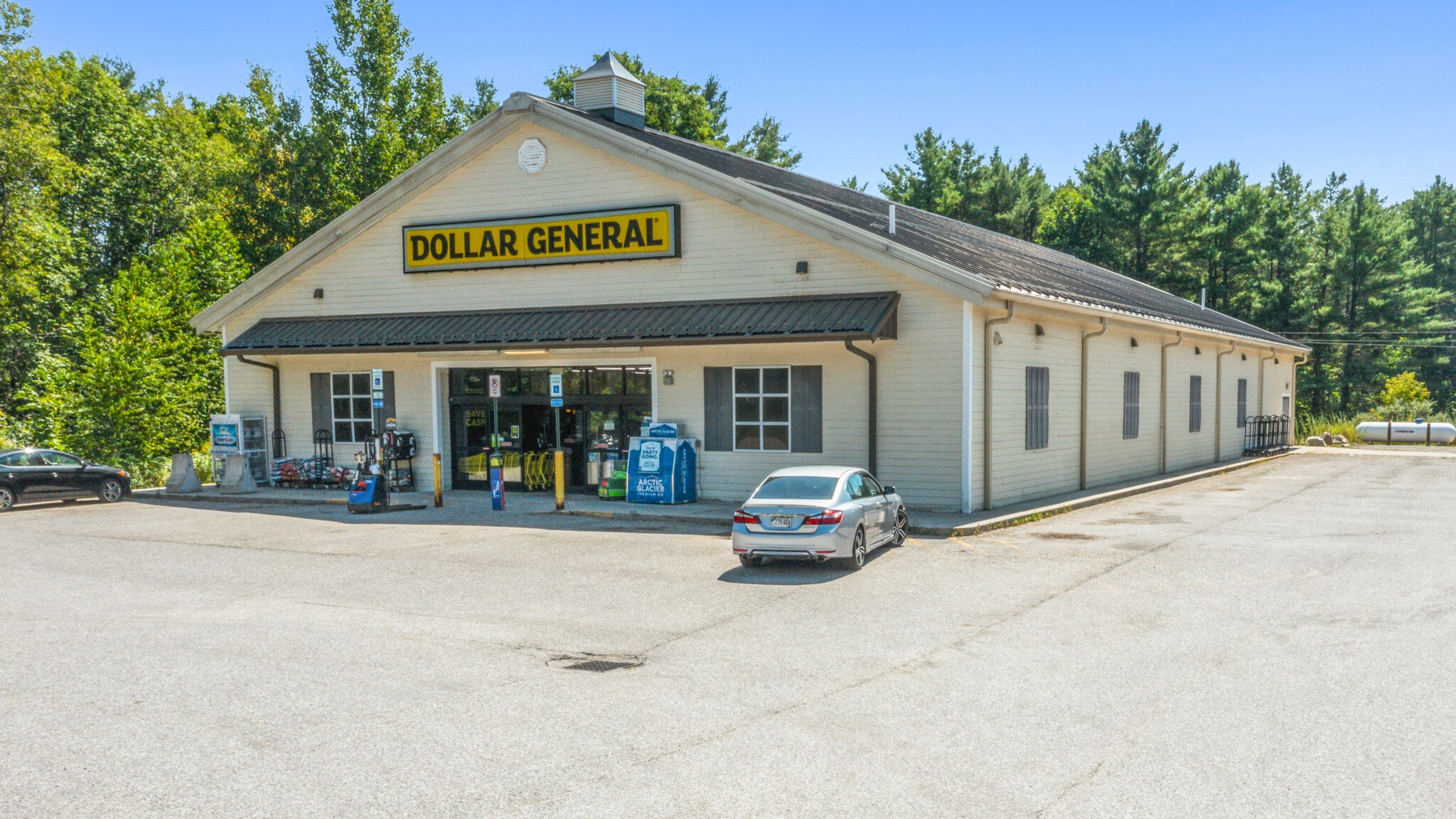 1022 Western Ave, Manchester, ME for sale Primary Photo- Image 1 of 6