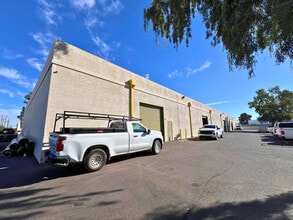 410 S Perry Ln, Tempe, AZ for lease Interior Photo- Image 2 of 7