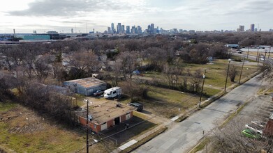 1641 S Fitzhugh Ave, Dallas, TX for lease Building Photo- Image 1 of 7