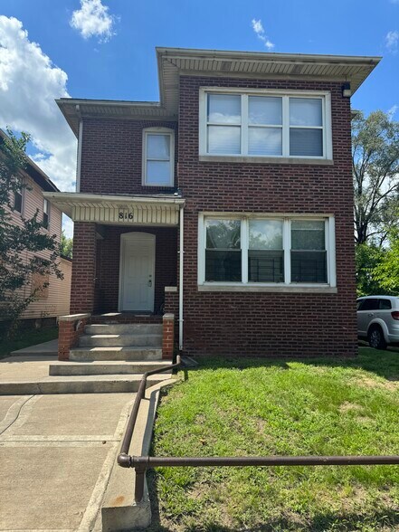 816 Pennsylvania St, Gary, IN à vendre - Photo du bâtiment - Image 2 de 2