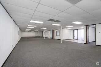 9777 W Gulf Bank Rd, Houston, TX à louer Photo intérieure- Image 1 de 8