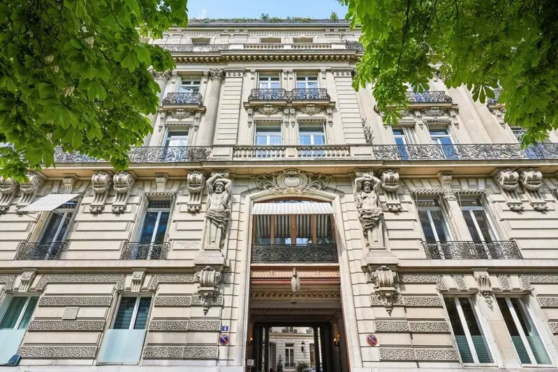 4 Avenue Hoche, Paris for lease - Building Photo - Image 1 of 15