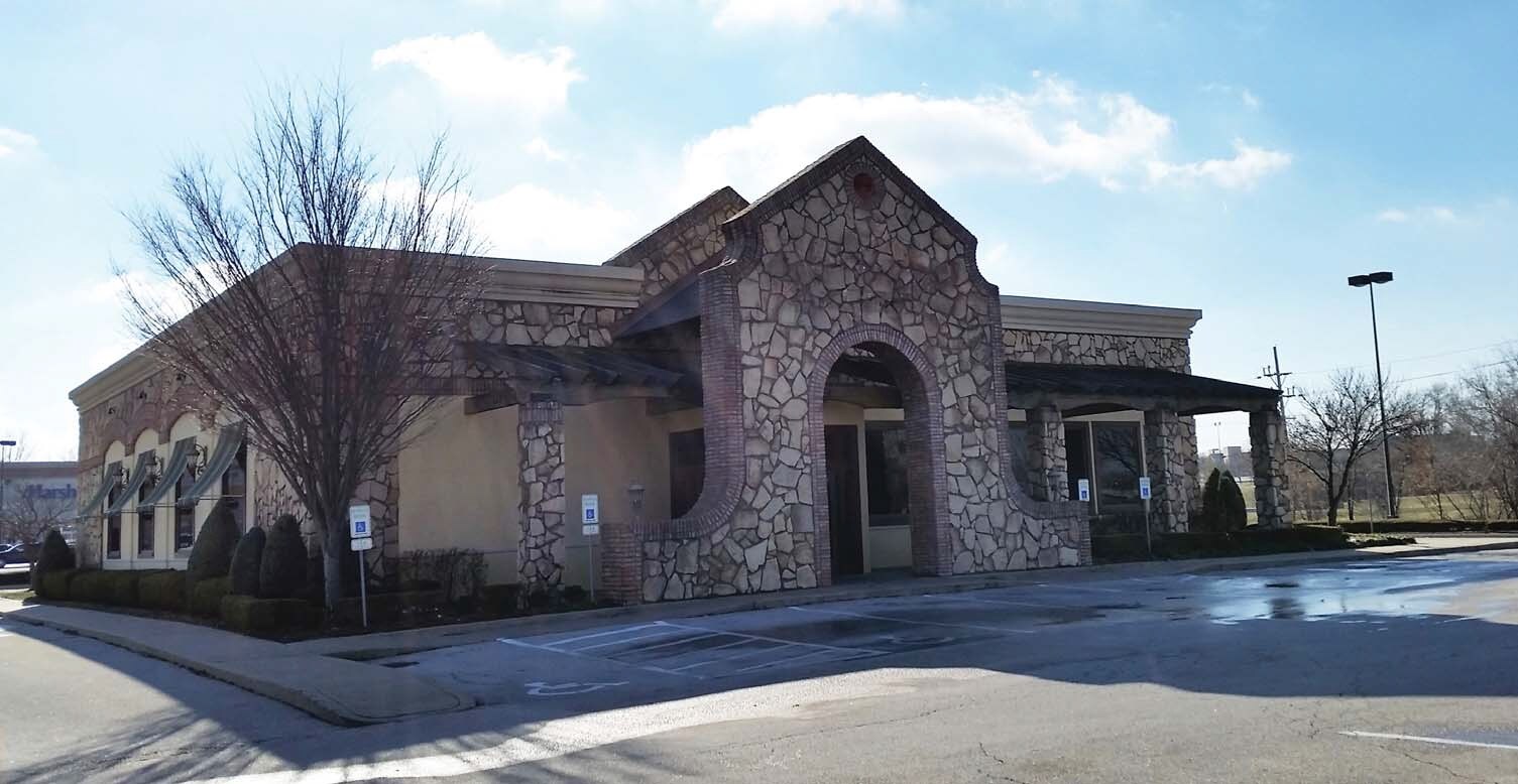 121 Costco Way, Saint Peters, MO à vendre Photo principale- Image 1 de 1