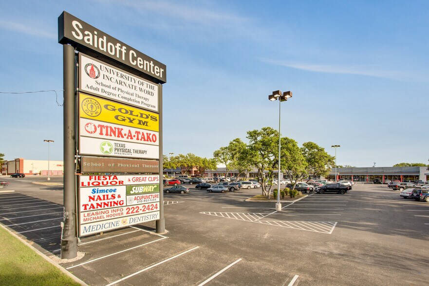 9160-9260 Guilbeau Rd, San Antonio, TX à louer - Photo du bâtiment - Image 2 de 2