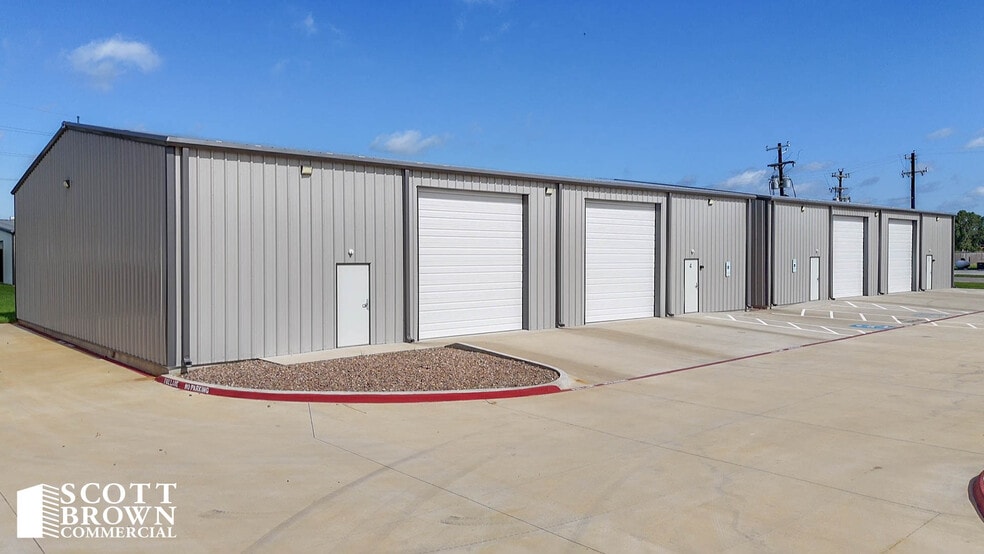 14566 Industrial Park, Aubrey, TX for sale - Building Photo - Image 3 of 14
