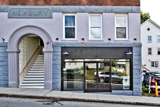 More details for 244-250 Pleasant St, Worcester, MA - Retail for Lease